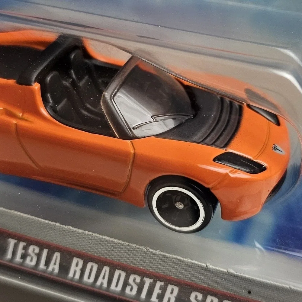 Hot Wheels Speed Machines Tesla Roadster Sport Orange Die-Cast 1:64 R8508 2010